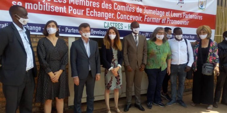 Castres and Huye celebrate science