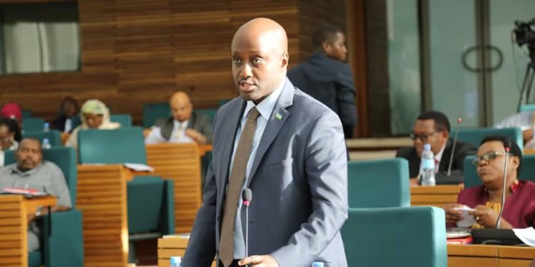 Olivier Nduhungirehe démis de ses fonctions