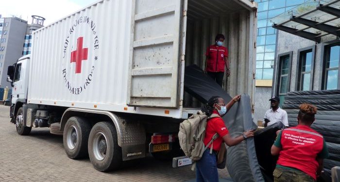 Covid-19 : Croix Rouge Rwandaise distribue des matelas…