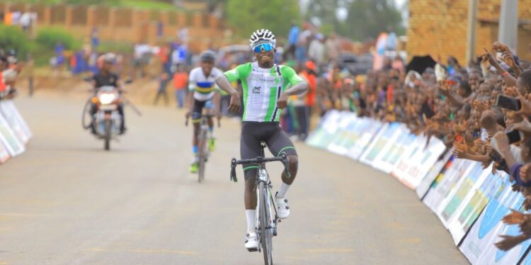 Sport-Cyclisme: Moïse Mugisha remporte la course de Kibeho