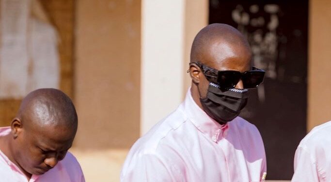Fashion : Moses Turahirwa de ”Moshions” est libre