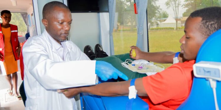 Rwanda-CNTS : les donneurs du sang encouragés