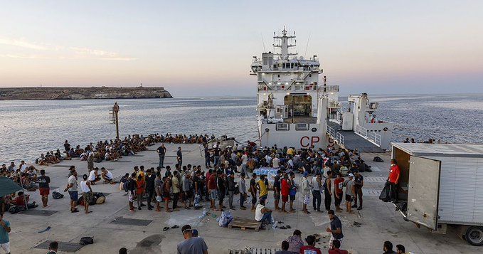 Tunisie-Libye: entente pour se répartir les migrants