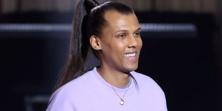 Musique- Stromae : La chanson ”Papaoutai”, dépasse un milliard de vues sur YouTube
