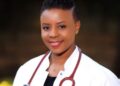 Rwanda : Claire Karekezi, première femme neurochirurgienne