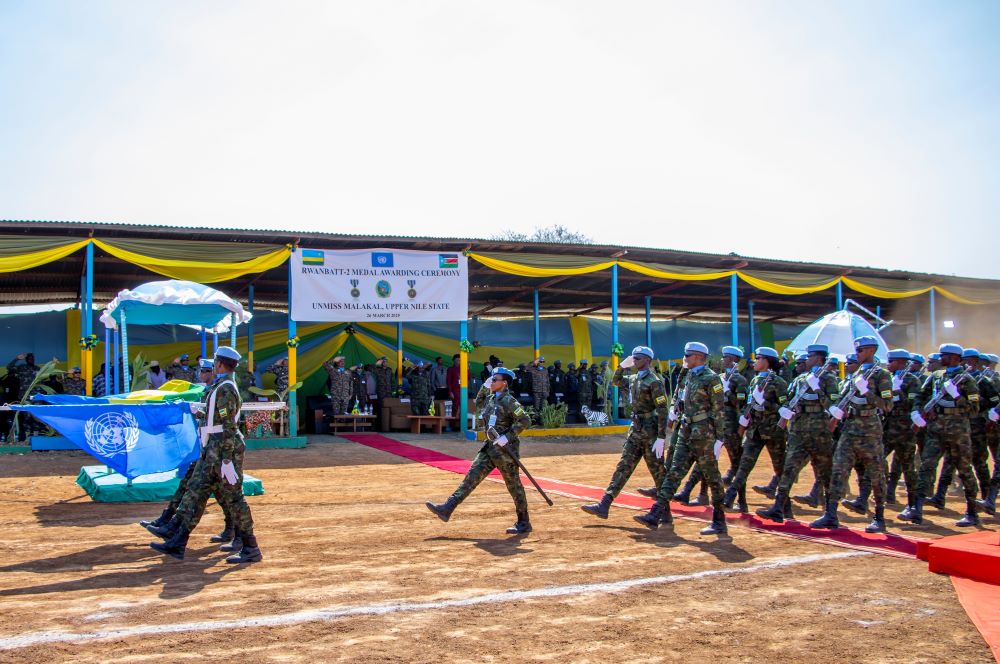 Rwanda-UNMISS: Les soldats rwandais médaillés - Le Canapé