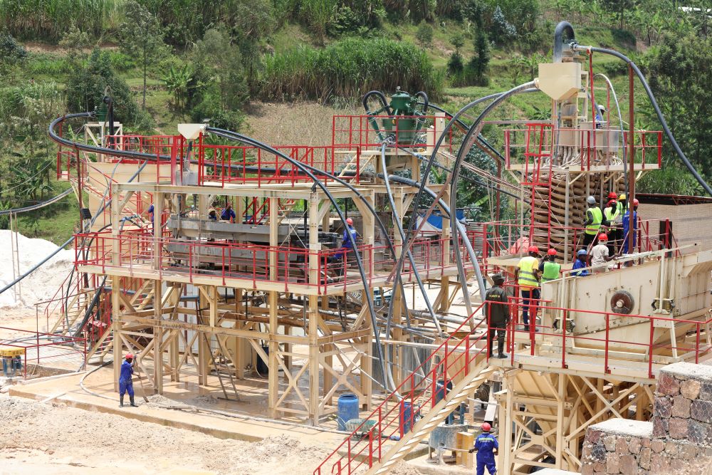 Machine Rings Rwanda Rwanda: ” les roches ne connaissent pas de frontière,” Ray Power - Le ...