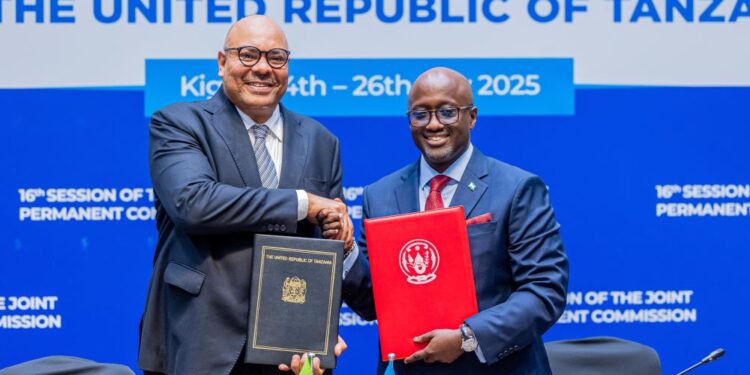 Rwanda-Tanzanie : Signature de 2 accords de coopération