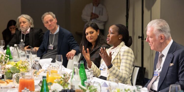 Rwanda-Global Fund : Promotion de l’IA dans les soins de santé