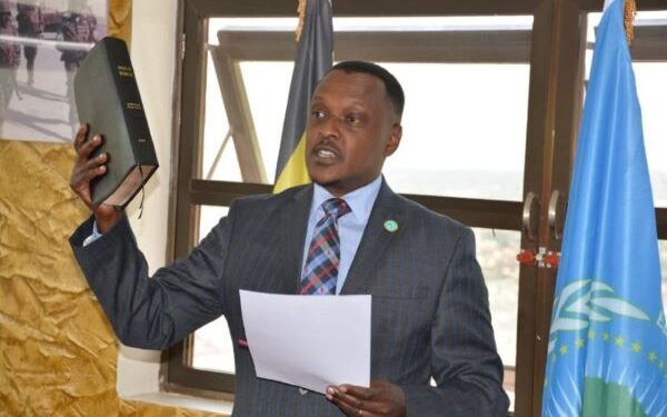 Rwanda-EASF : Ronald Rwivanga prend les rênes