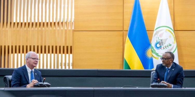 Kagame reçoit des membres du Congrès américain